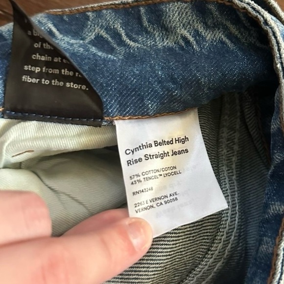 Reformation Cynthia Belted High Rise Straight Jeans size 26 NWT - Picture 8 of 13